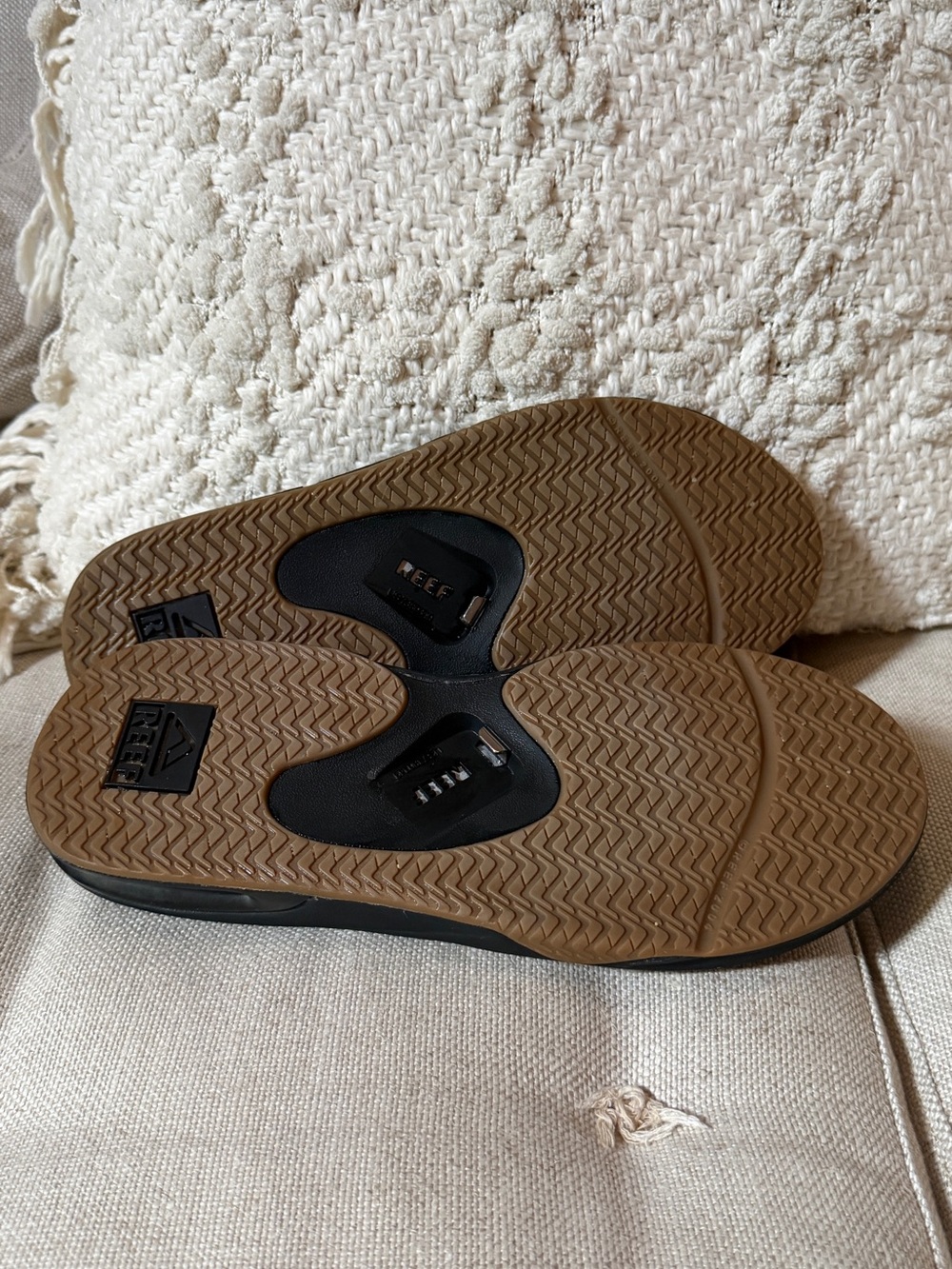 Reef Fanning Flip Flops View 3